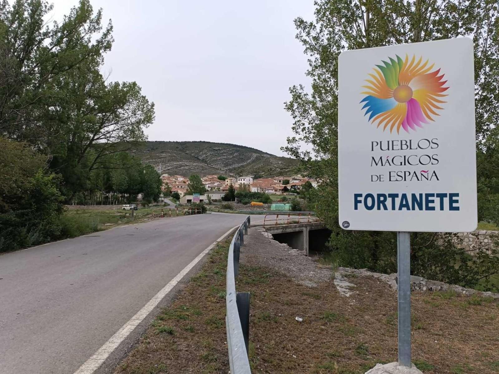 Apartamentos De Turismo Rural La Rocha Fortanete Buitenkant foto